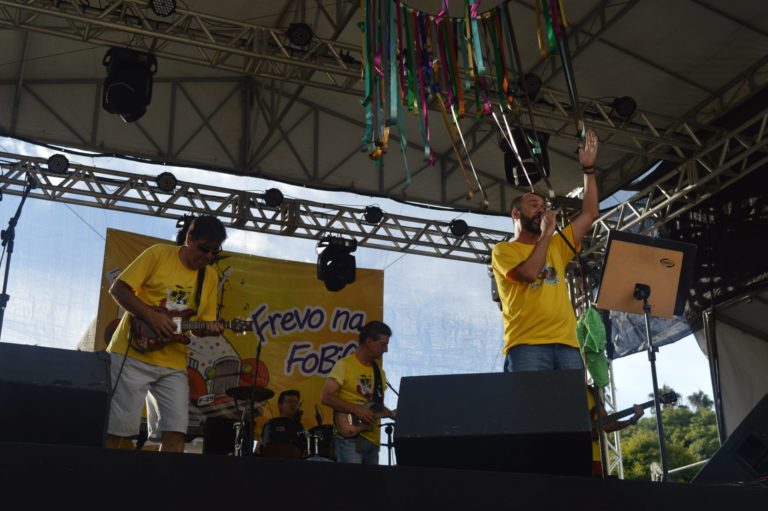 Frevo na Fobica: alegria e animação no carnaval de Poços