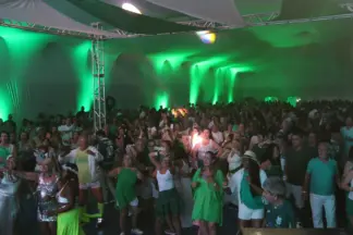 Tradição e clima familiar marcam o baile Verde e Branco da Caldense